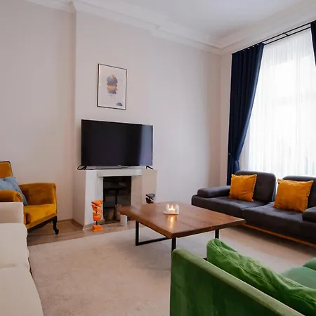 Spacious 3-bedroom 2-bathroom With Location *