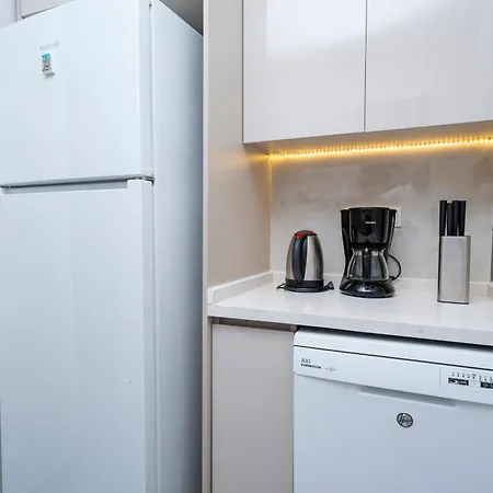 Spacious 3-bedroom 2-bathroom With Location * Istanbul